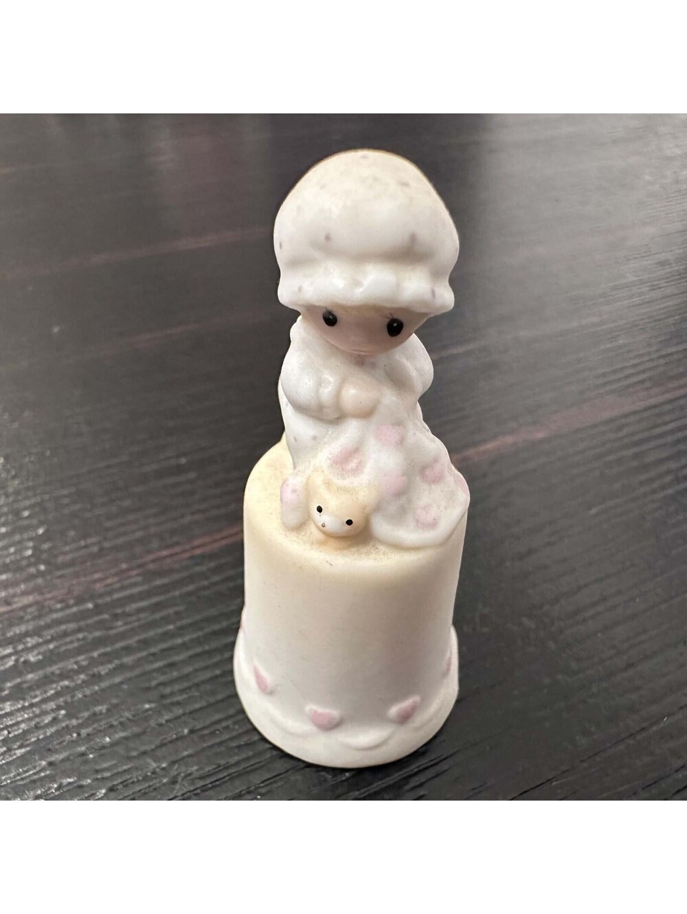 Vtg 1984 Love Covers All Samuel J Butcher Enesco Thimble Precious Moments EUC